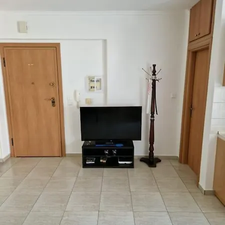 πλήρως εξοπλισμένο διαμέρισμα. Apartman *